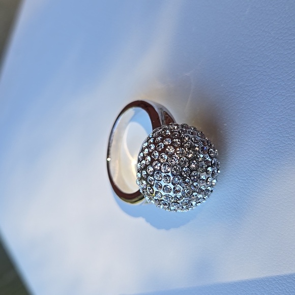 Silver tone rhinestones ball ring size 8.75 - Picture 5 of 8